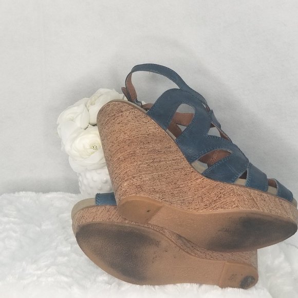 Lucky Brand Penrose Platform Sandal - Picture 5 of 6